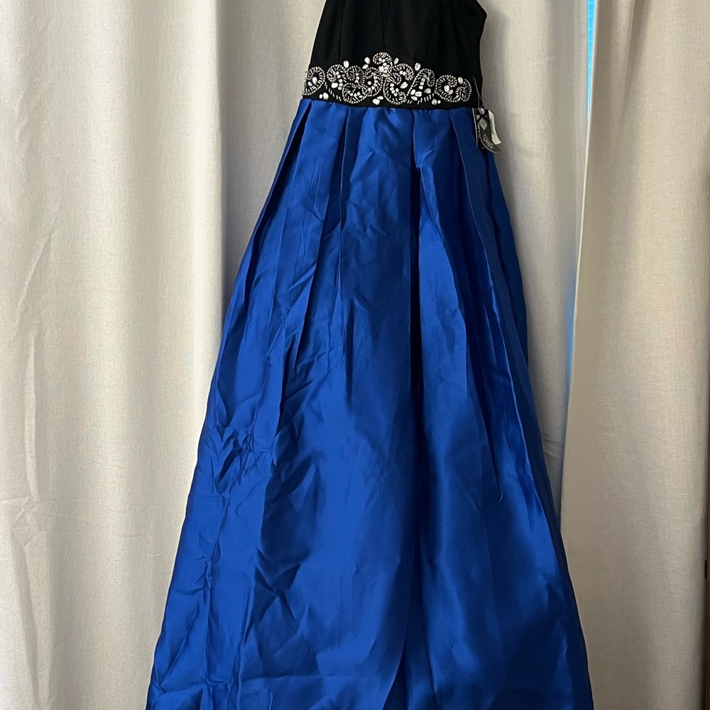 Macy's Black and Blue Prom Dress